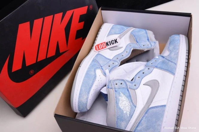 Kicked Out Shoe Store OG Retro Hyper 555088-402 High Jordan 1 Royal 0802